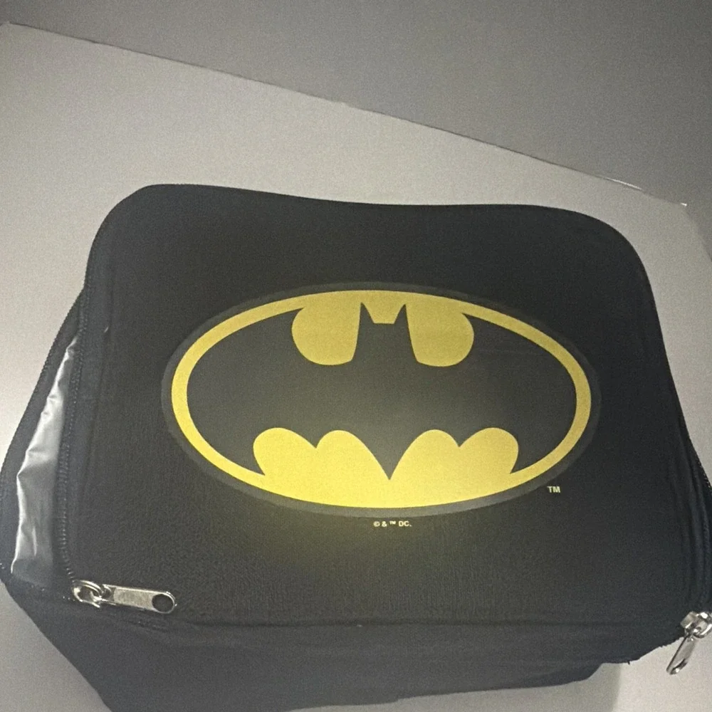 DC Comics Batman Insulated Lunch Bag Trevco Black Yellow Bat Signal Logo LNCH2